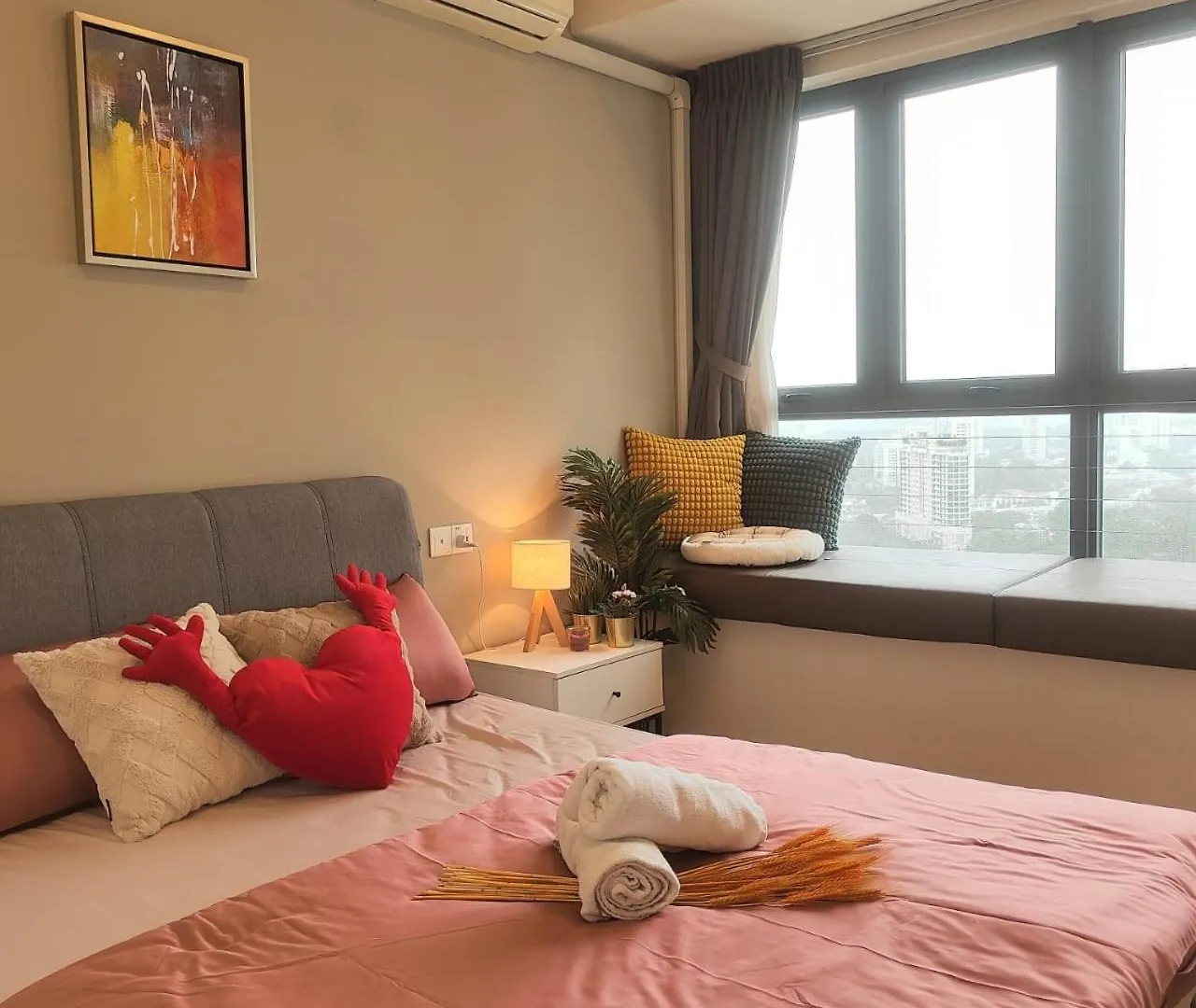 温馨休闲家庭套房3房3厕 6-8人 Danga Bay Country Garden Yi Jia名宿 Johor Bahru