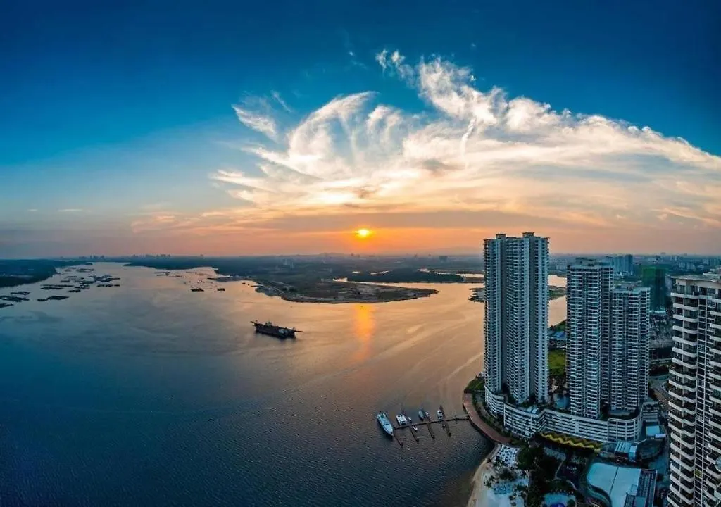 公寓 温馨休闲家庭套房3房3厕 6-8人 Danga Bay Country Garden Yi Jia名宿 新山